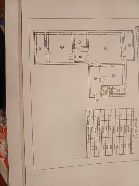 Vitan-Mall, etajul 1/4, vedere mixta, 2 balcoane.